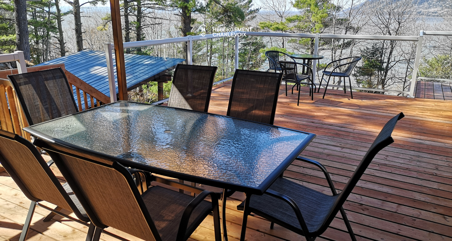 CHE-45 - Colorful residence near downtown